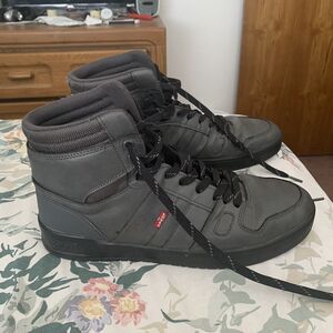 Levi’s Shoes High Top Charcoal Grey Men’s Size 10.5